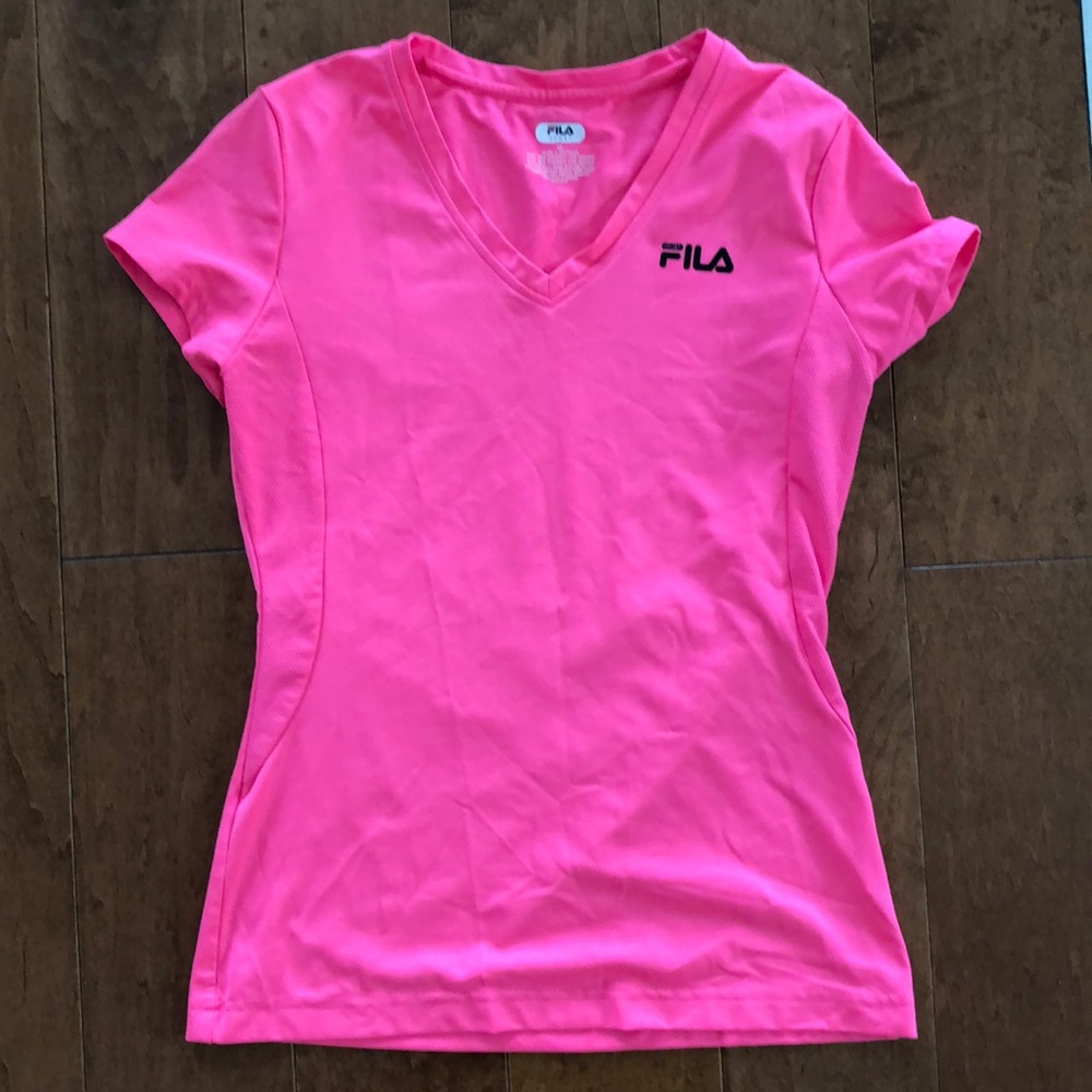 Women’s neon pink Fila workout top